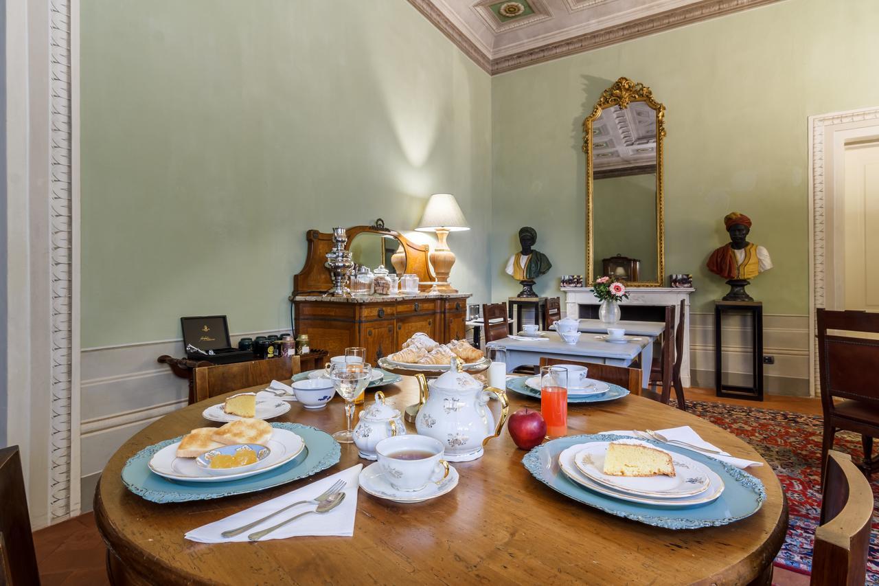 Bed and Breakfast Dimora Storica Palazzo Puccini Pistoya Exterior foto
